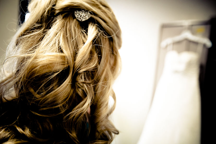 MN Winter Wedding Photography MN Bridal hair style