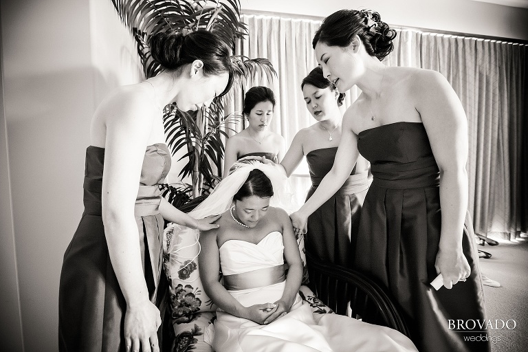 bridal party praying before wedding ceremony