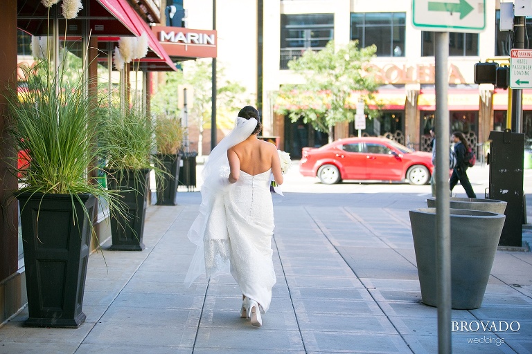 Downtown Minneapolis Wedding Photography at Le Meridien Hotel first look