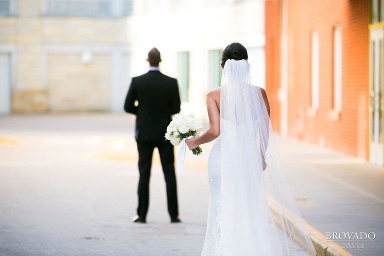 Downtown Minneapolis Wedding Photography at Le Meridien Hotel first look