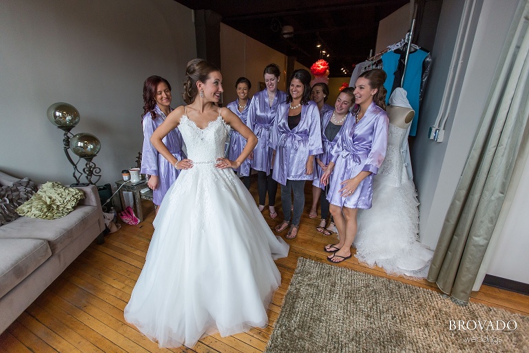 Rainy St Paul Wedding at Intercontinental Hotel Riverfront