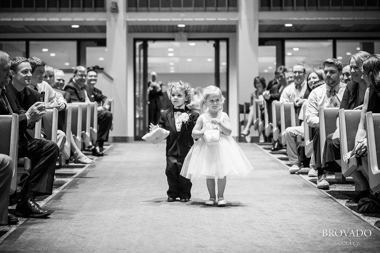 Rainy St Paul Wedding at Intercontinental Hotel Riverfront