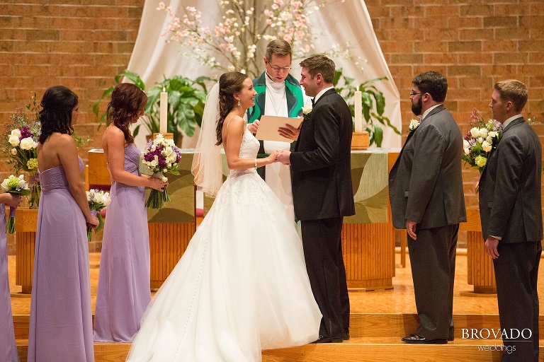 Rainy St Paul Wedding at Intercontinental Hotel Riverfront