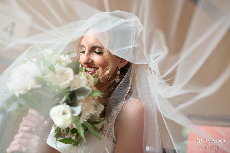 Summer Minneapolis Wedding at the Depot