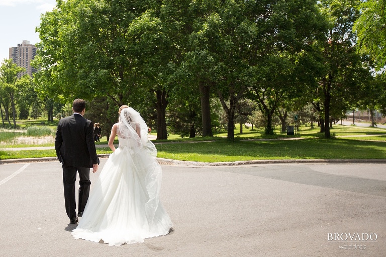 Summer Minneapolis Wedding at the Depot