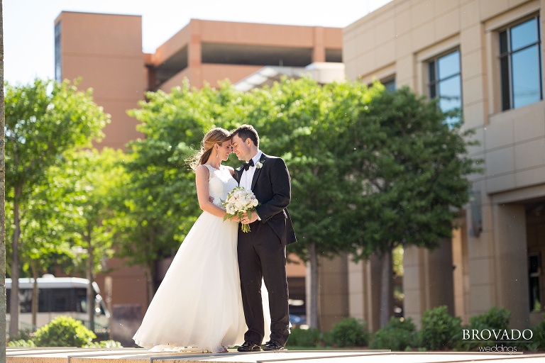 Summer Minneapolis Wedding at the Depot