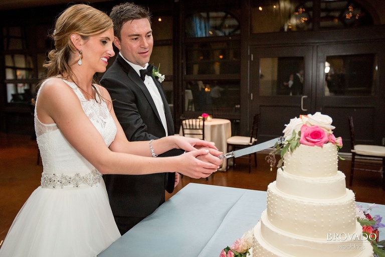 Summer Minneapolis Wedding at the Depot