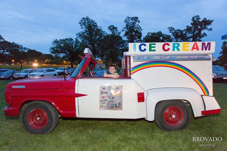 Nautical wedding photographed at Lake Oboboji in Des Moines, Iowa by Preston Palmer of Brovado Weddings