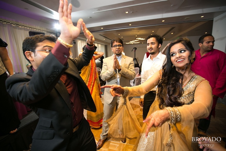 Traditonal and Brightly colored Indian wedding in Downtown Minneapolis, Minnesota - Chanika and Shatanu