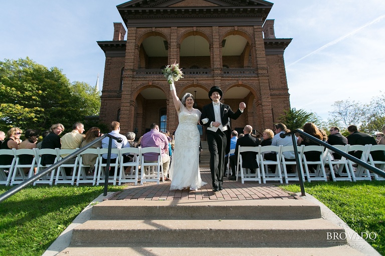 A historic wedding in an old couthouse in stillwater minnesota