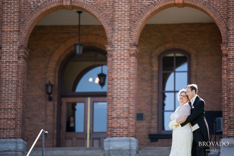 A historic wedding in an old couthouse in stillwater minnesota