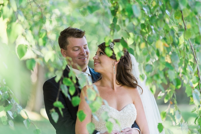 Wedding in Plymouth Minnesota by Preston Palmer of Brovado Weddings