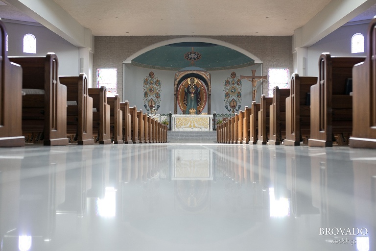 Peach and Navy themed wedding with  stunning details shot at the Minneapolis Event Center in Minneapolis, MN