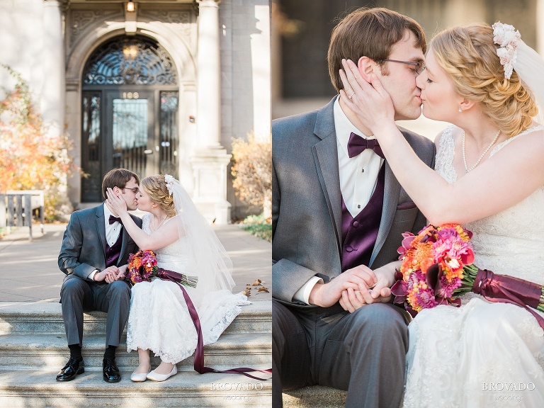 Small, Intimate, autumm themed wedding at the historic gale mansion located in Minneapolis, MN with lots of orange and pink details