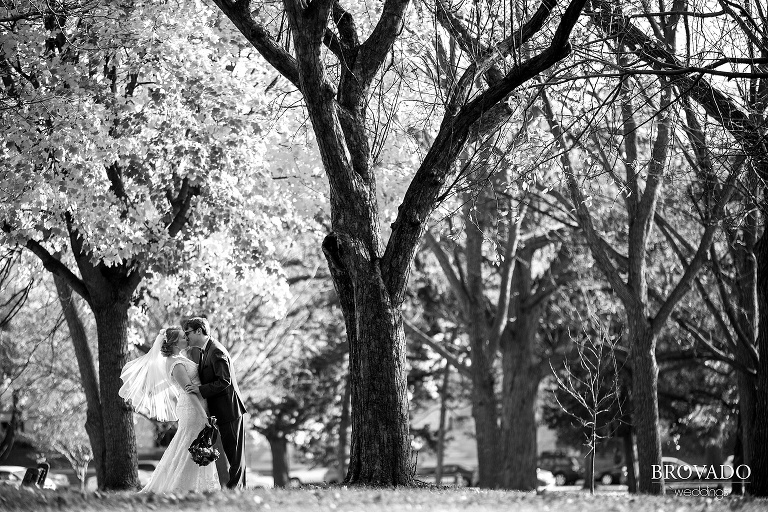 Small, Intimate, autumm themed wedding at the historic gale mansion located in Minneapolis, MN with lots of orange and pink details