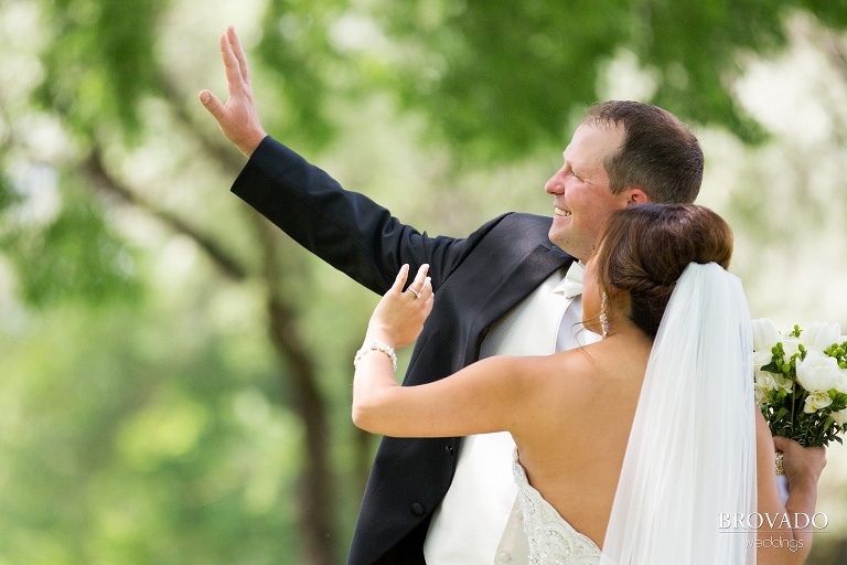 Ashley and Stephen get married in lacrosse wisconsin shot by pre