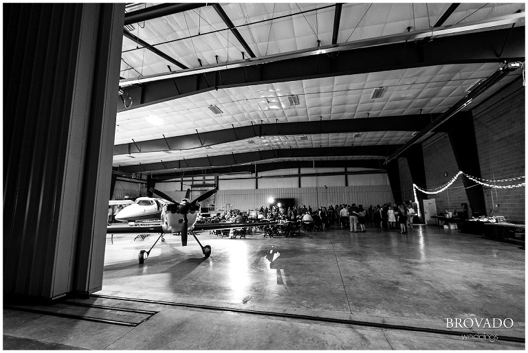 airplane themed wedding, airport, hanger, wedding photographer, pilots, themed weddings, brovado wedding 