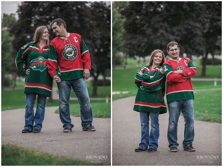 Minnehaha falls engagement photos, MN wild jersey engagment photos, waterfall, fall engagements, park engagement shoot