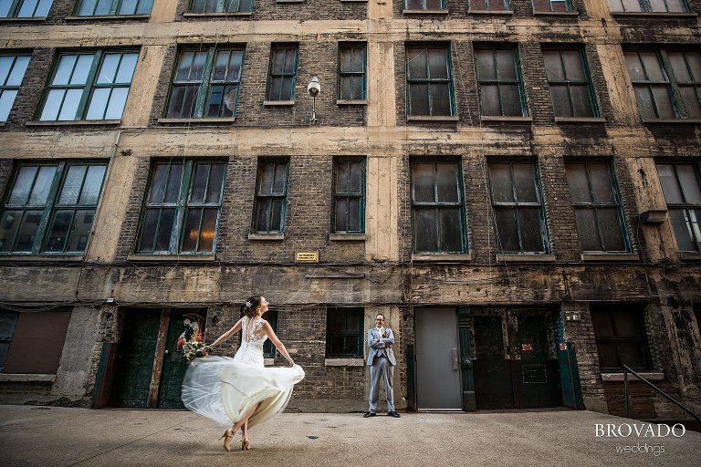 weddings, stpaulweddings, publickitchen, mearspark, weddingpictures, love, couples, bliss, brovadoweddings, prestonpalmer, joy, whitedress