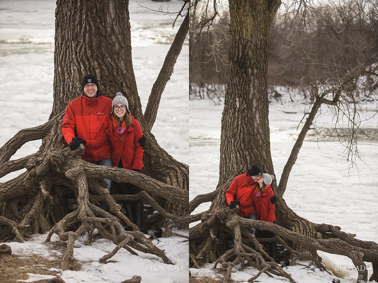 cold winter engagement shoot, winter minneapolis engagment, adventurous couple, cold weather pictures