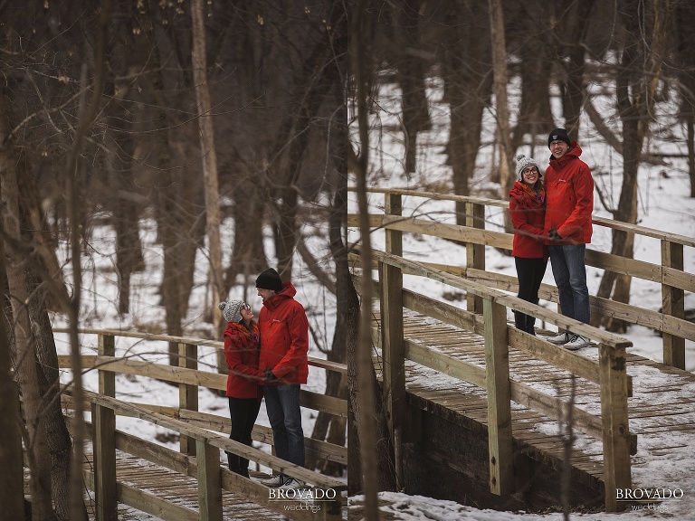 cold winter engagement shoot, winter minneapolis engagment, adventurous couple, cold weather pictures