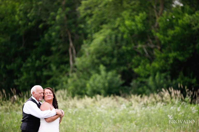 Family centered Iowa wedding 