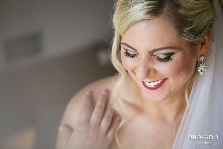 Closeup of Hannah's brown gold and black wedding eye makeup