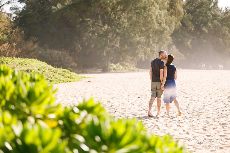Anna Jesse and Amelia's fami;y photos in Koloa Hawaii on the beach by Preston Palmer of Brovado Weddings-12.jpg