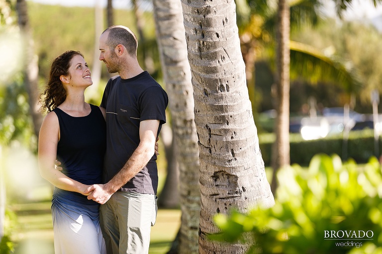 Anna Jesse and Amelia's fami;y photos in Koloa Hawaii on the beach by Preston Palmer of Brovado Weddings-13.jpg
