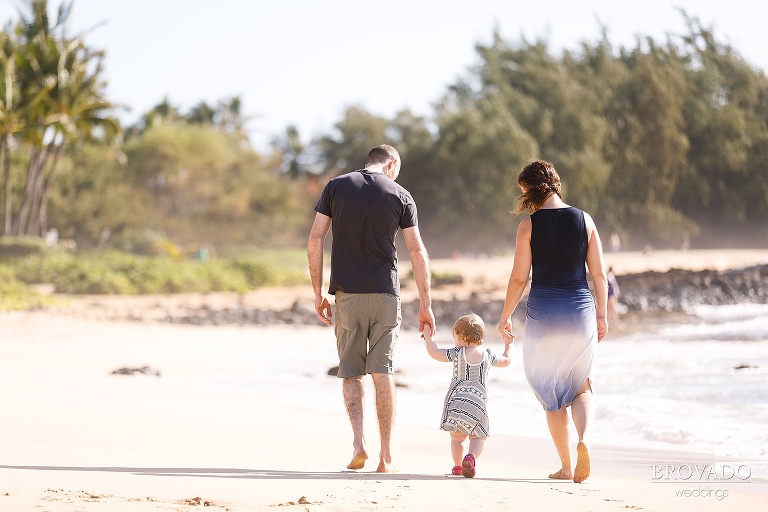 Anna Jesse and Amelia's fami;y photos in Koloa Hawaii on the beach by Preston Palmer of Brovado Weddings-15.jpg